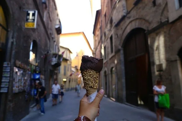 Super-Panna-Siena-Italy-The-Macadames-2-1024x682