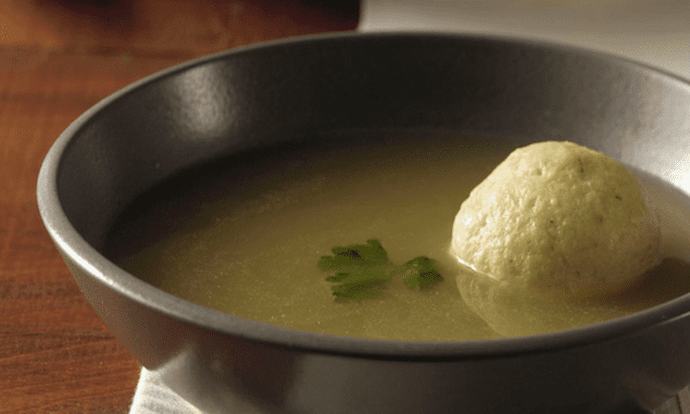 chicken-soup-with-matzo-balls