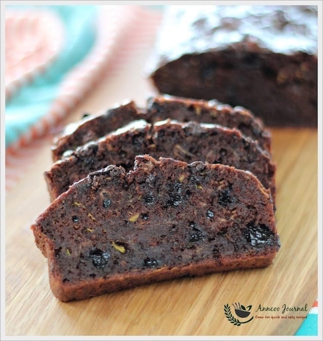 choc & yogurt zucchini bread 044