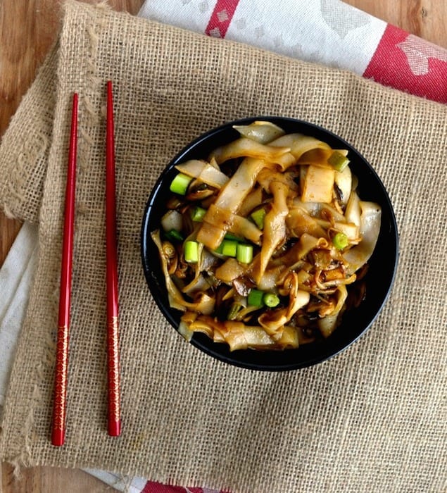 mushroom-soy-noodles