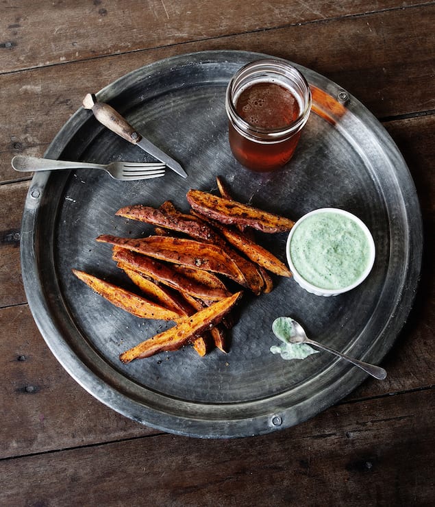 sweet-potato-fries-with-cilantro-lime-dipping-sauce_003