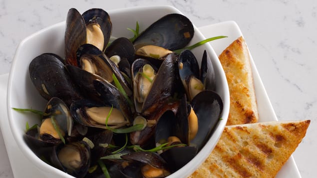 All-Clad AmbassadorDC_Bouchot Mussels