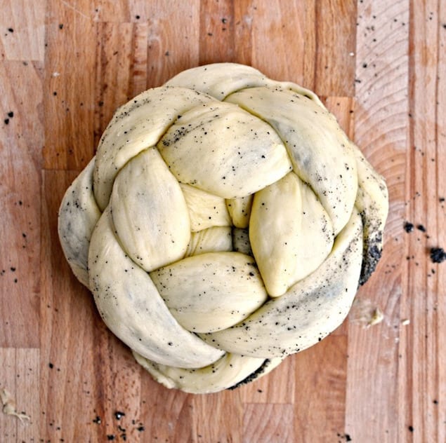 complete-braided-challah