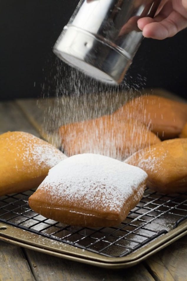 Apple-Havarti-Beignets--467x700