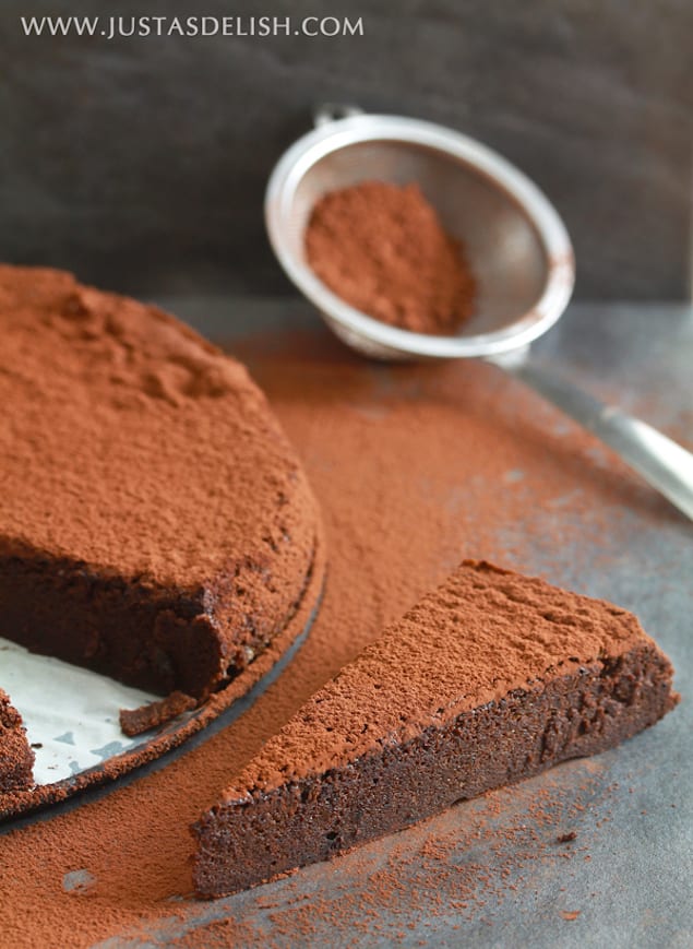 FlourlessChocolateCake2