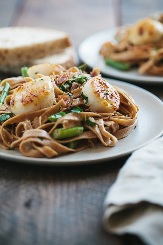 Pasta-scallops-prosciutto-asparagus-1