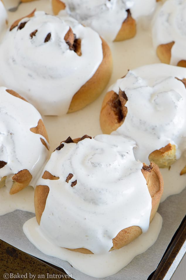 Smores-Cinnamon-Rolls-2