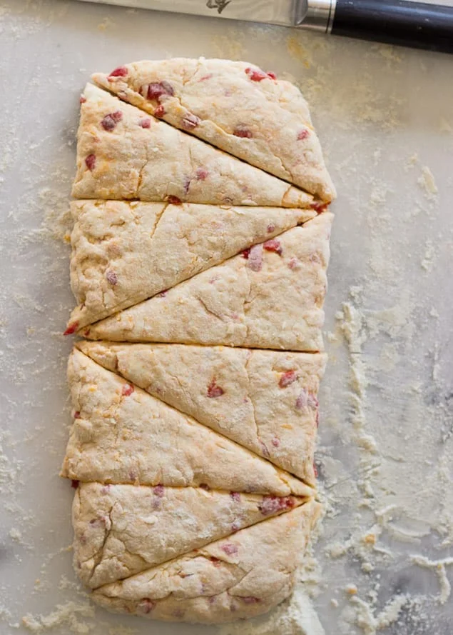 Pimento-Cheese-Scones-8