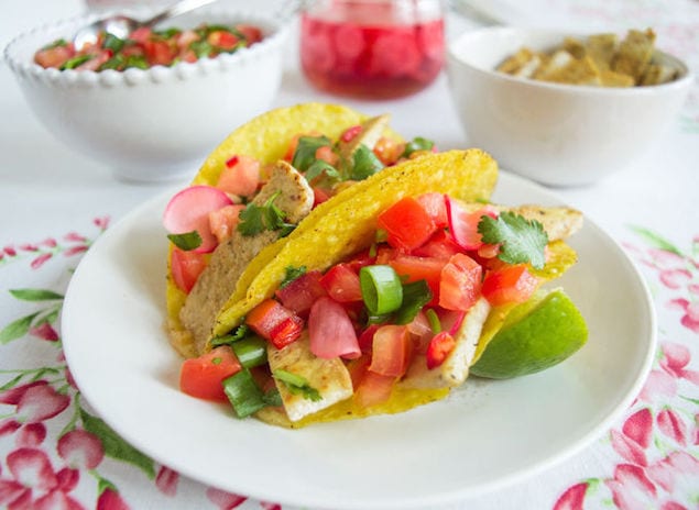 pico-de-gallo-tofu-nachos-1