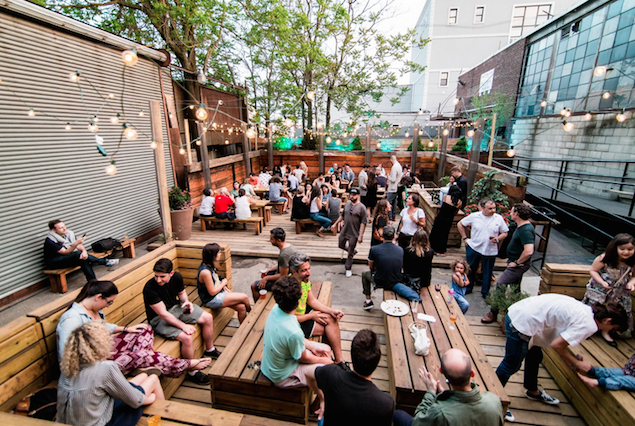 Houdini's Kitchen Laboratory Debutes Beer Garden in Brooklyn