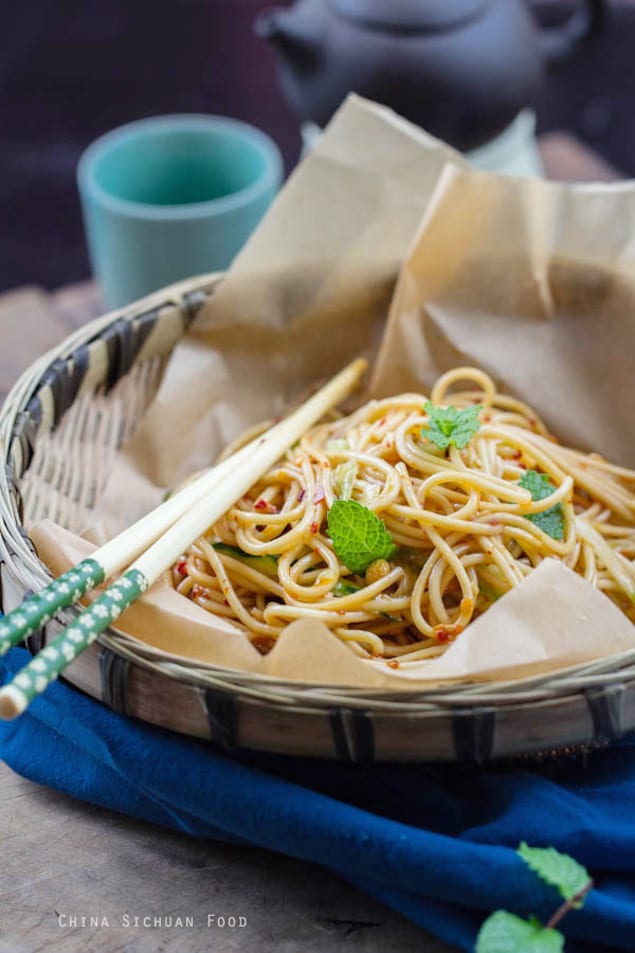 Hot and Dry Noodles - Wuhan Noodles - China Sichuan Food