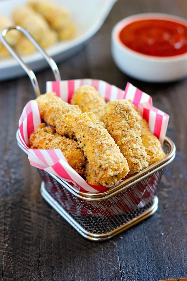 baked-mozzarella-sticks5