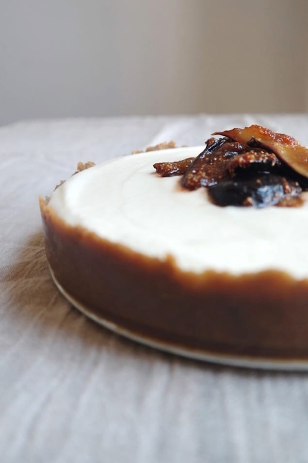 No-Bake Mascarpone Cheesecake with Figs