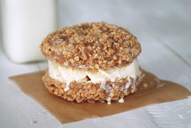 DoughnutIceCreamSandwiches2