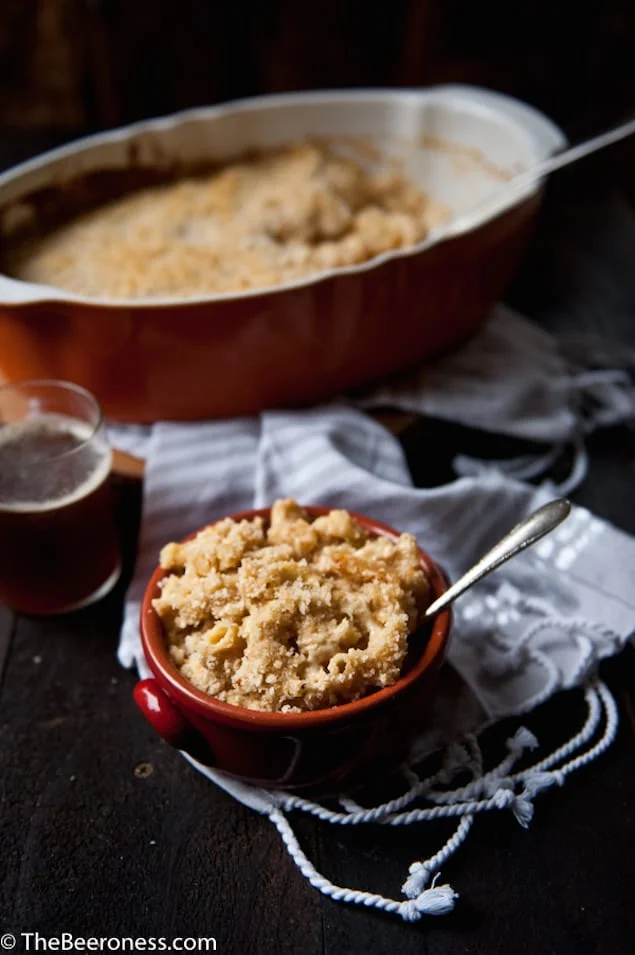 The-Creamiest-Mac-N-Cheese-Gouda-Cheddar-Beer-Mac-2