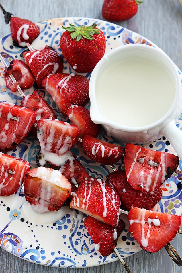 grilled-glazed-strawberries-7