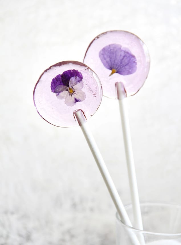 sprinklebakes pansy-1