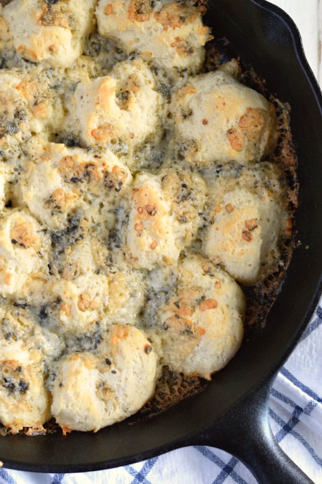 Castello Summer of Blue — Blue Cheese Skillet Rolls