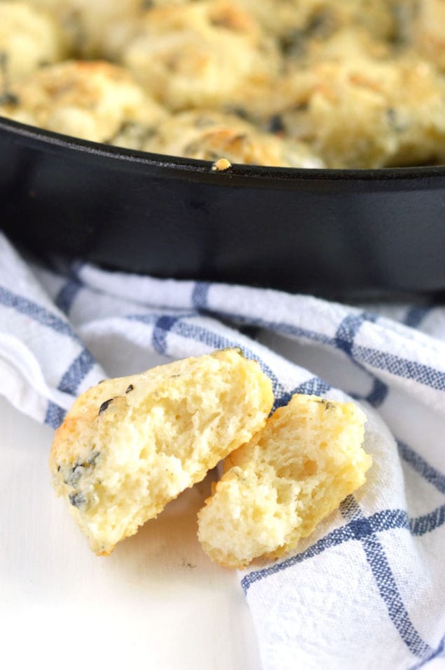 Castello Summer of Blue — Blue Cheese Skillet Rolls