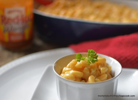 Baked Buffalo Mac and Cheese