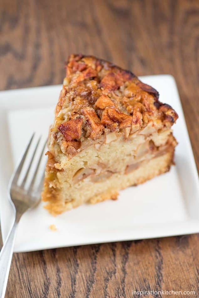 Cinnamon Apple Cake