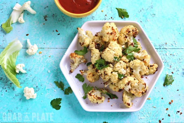 Parmasean Herb Roasted Cauliflower and Marinara Dip3