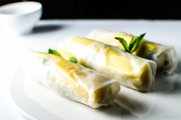 chicken & mango summer roll