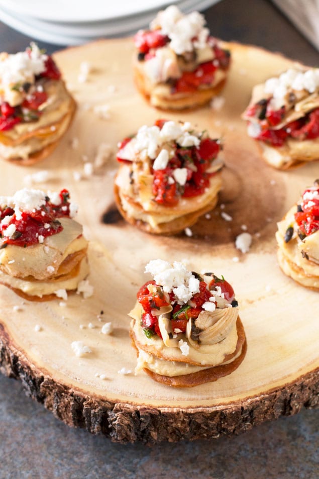 Greek Hummus Mini Tostadas | cakenknife.com