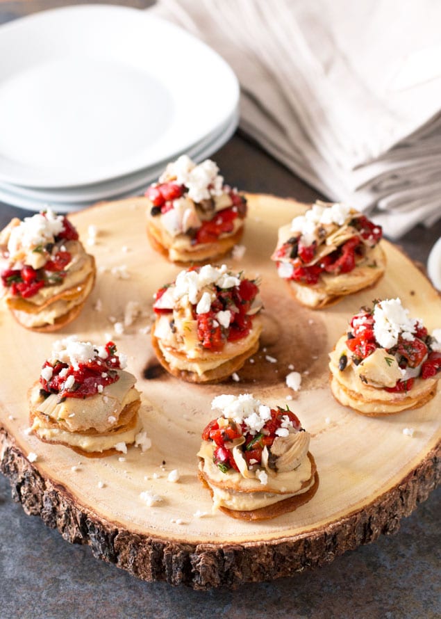 Greek Hummus Mini Tostadas | cakenknife.com