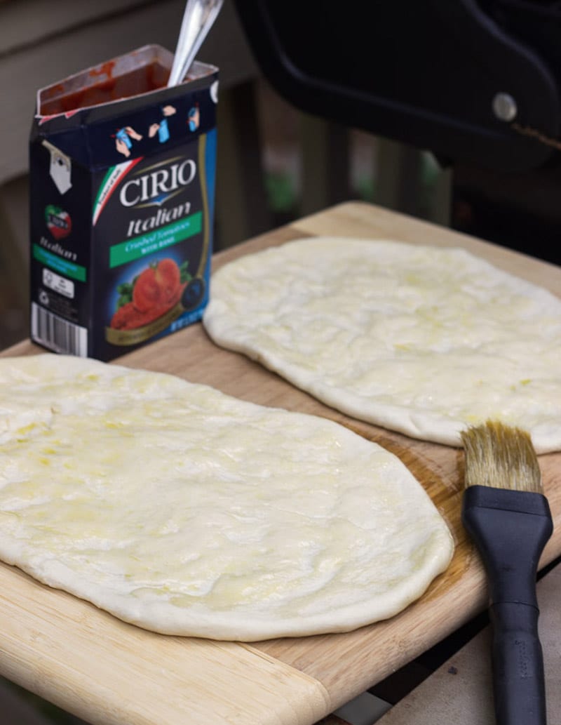 Grill Like an Italian with Colavita: Pizza on the Barbecue