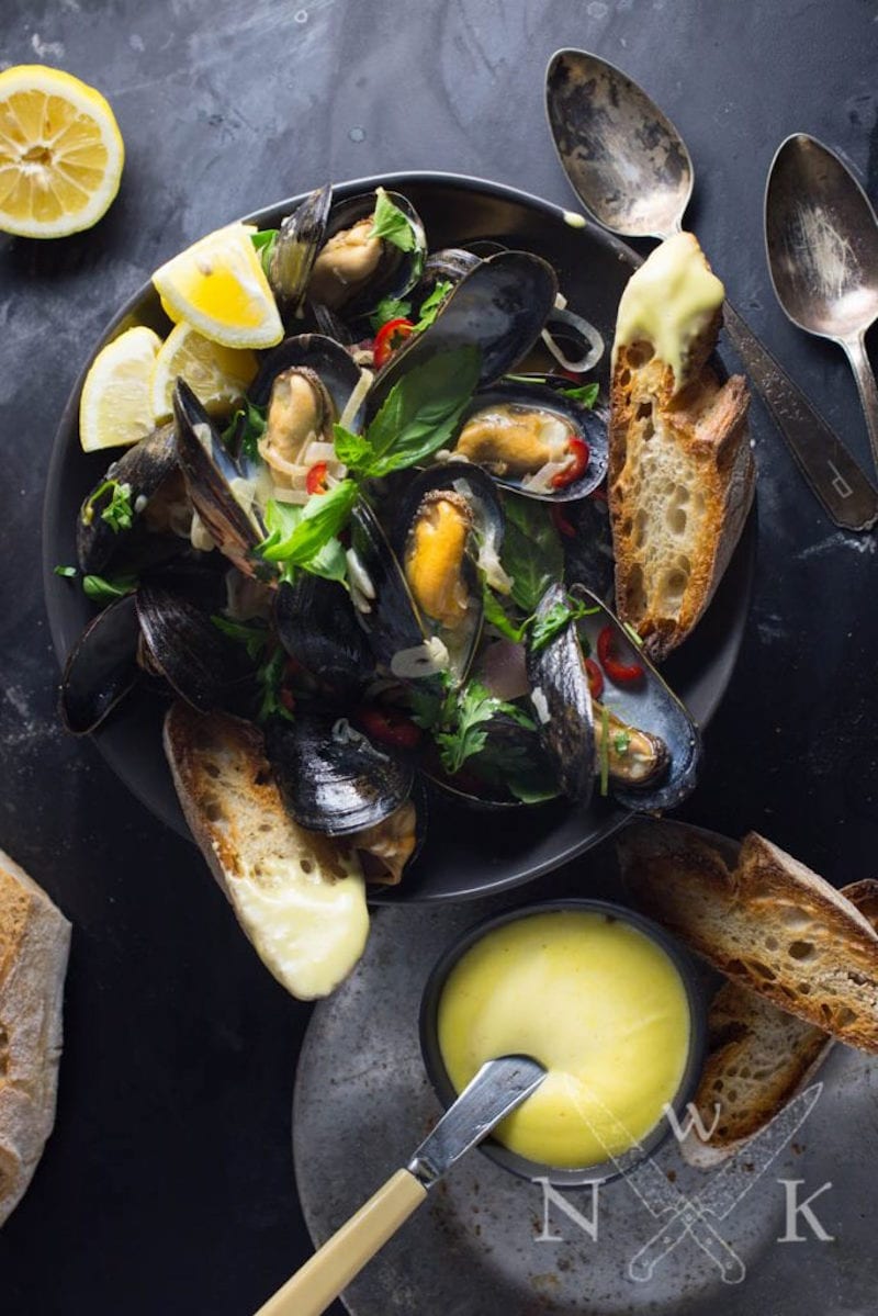 Beer Steamed Mussels with Garlic-Lemon Aioli