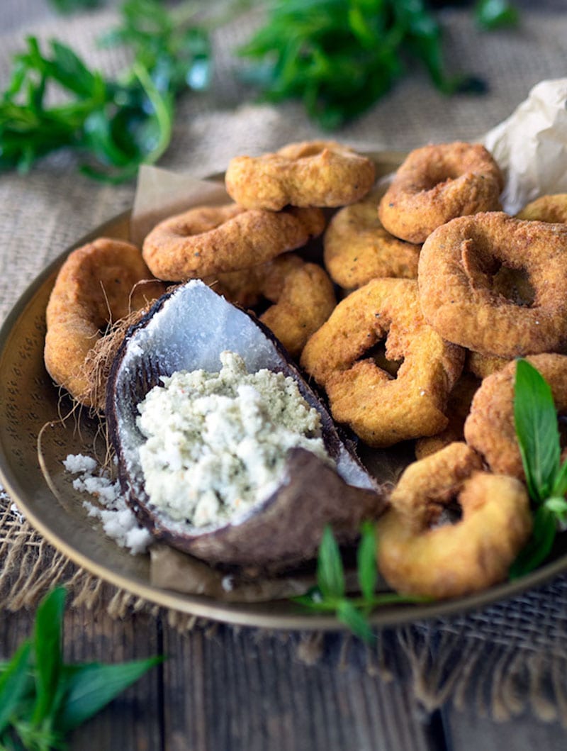 Indian-Rice-Fried-Doughnuts