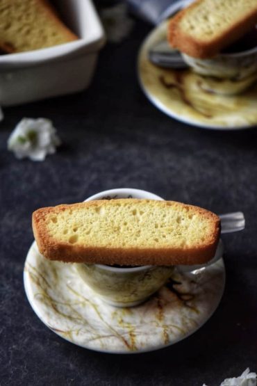 How To Make Authentic Italian Anise Biscotti - Honest Cooking