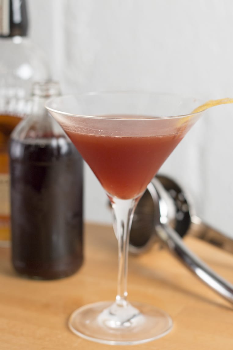 Master Classic Cocktails: The Jack Rose