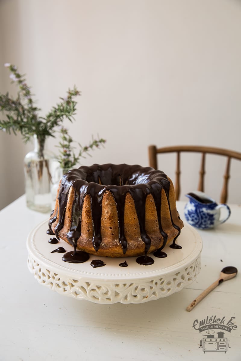 A wonderful Kugelhopf recipe from a Hungarian countryside kitchen- easy, quick and delicious!