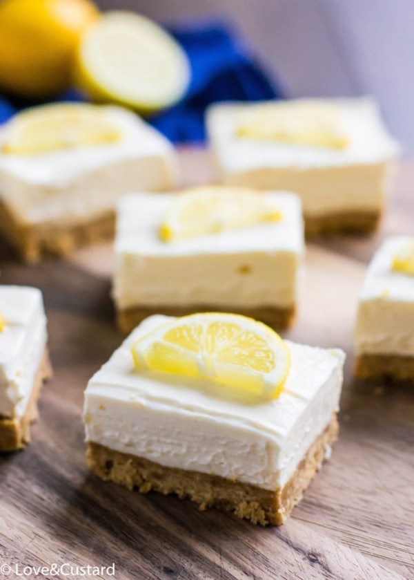 Lemon Cheesecake Bars