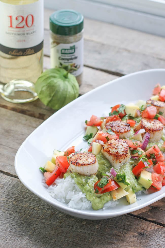 Grilled Scallops with Tomato Mango Salsa and Tomatillo Guacamole