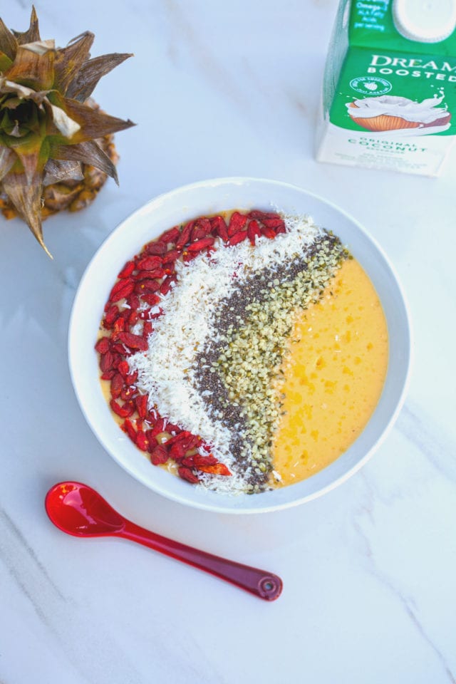 Tropical Coconut Smoothie Bowl