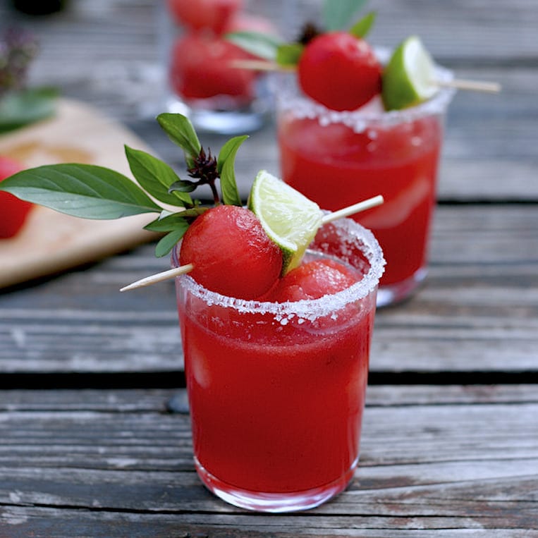 10 High-Spirited Mixed Drinks for Labor Day