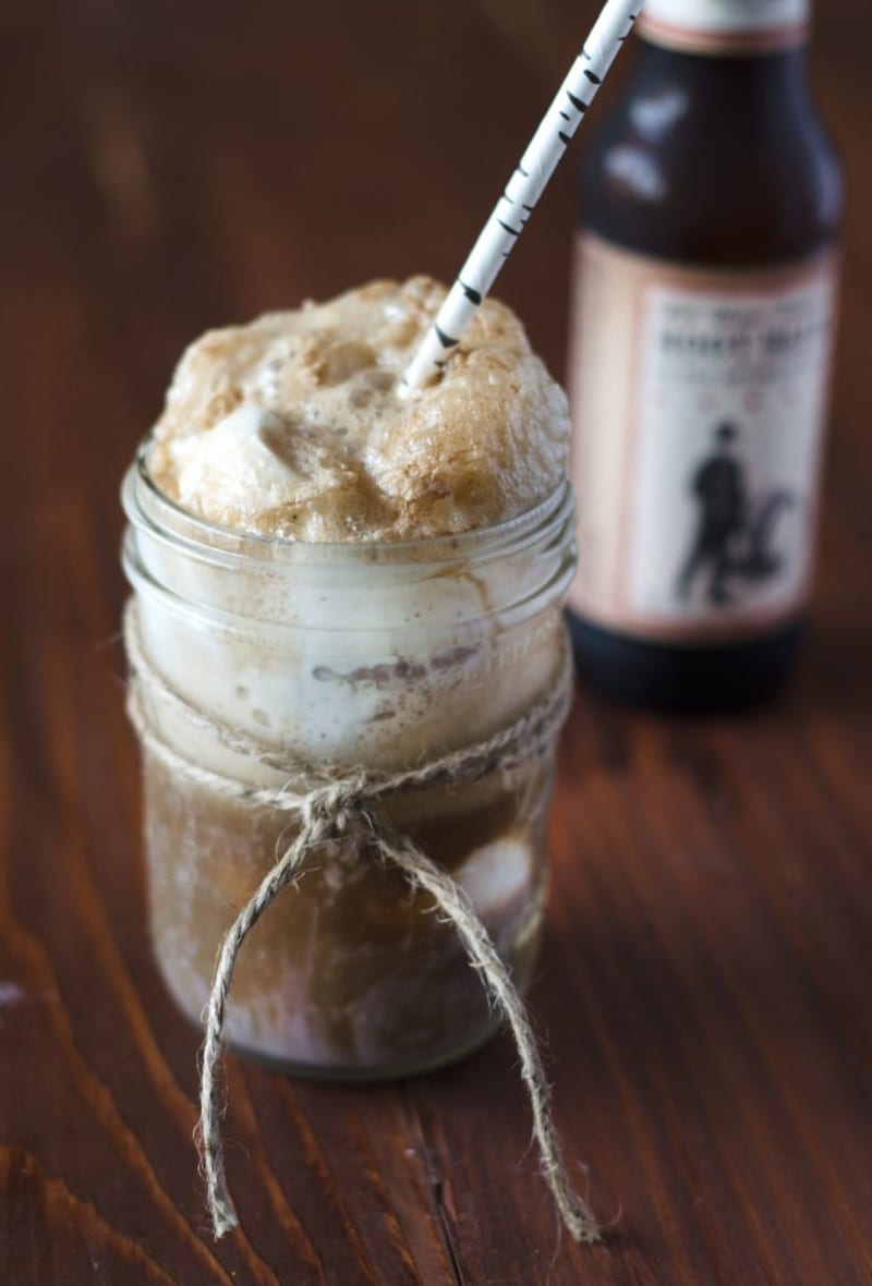 Root-Beer-Float2-678x1024