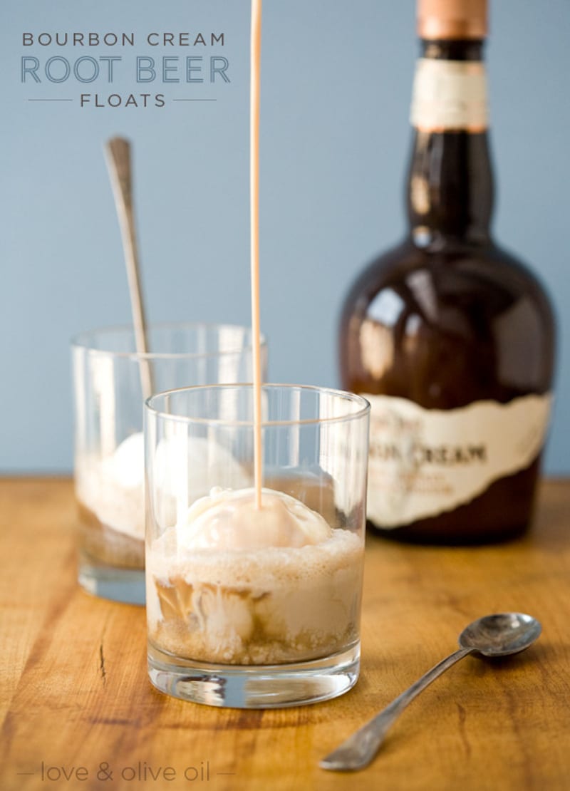 bourbon-cream-root-beer-floats