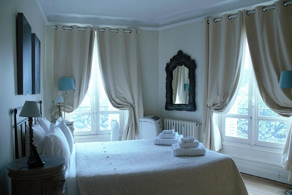 paris perfect bedroom