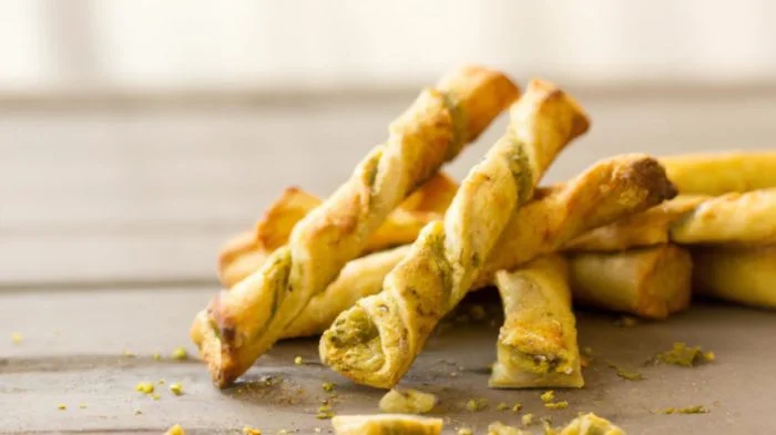 Rustic Parmesan and Pesto Bread Sticks