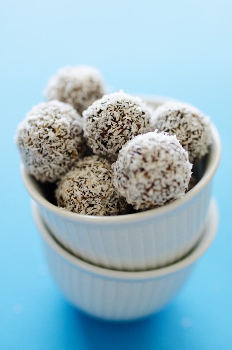 coconut-coated-no-bake-energy-bites-9-680