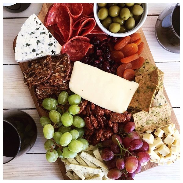 Perfect Flavors for Creating a Fall Cheese Board