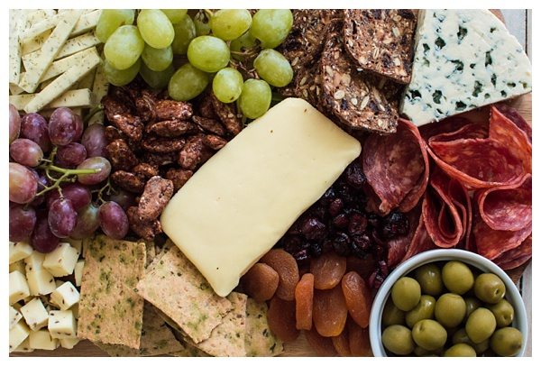 Perfect Flavors for Creating a Fall Cheese Board