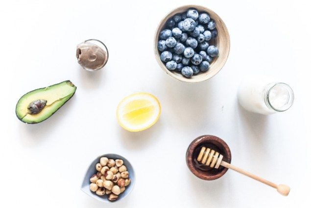 Blueberry Hazelnut Avocado Smoothie