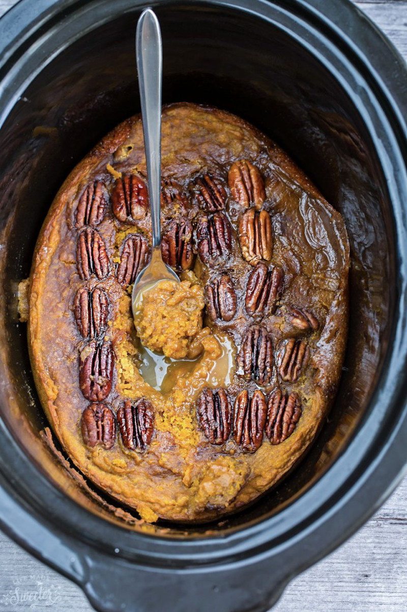 Pumpkin-Pecan-Pudding-Cake-makes-the-perfect-easy-dessert-for-fall-e1474262691119