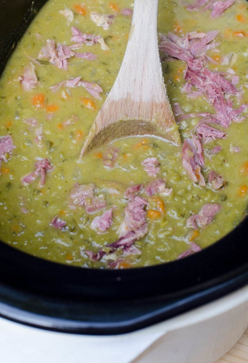 Slow-Cooker-Split-Pea-Soup-017-e1428546551872