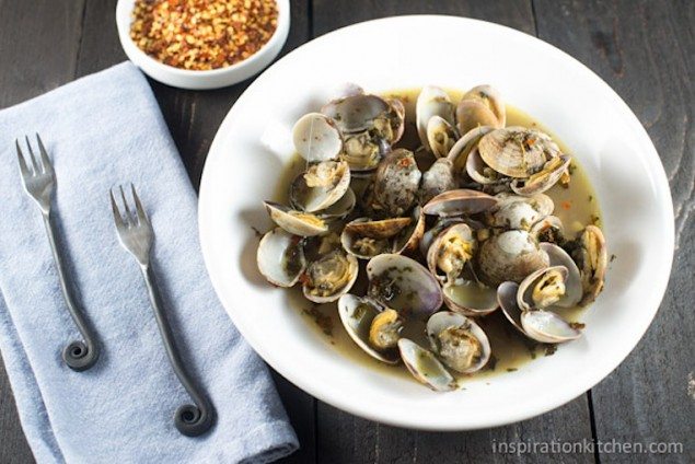 Steamed Spicy Clams